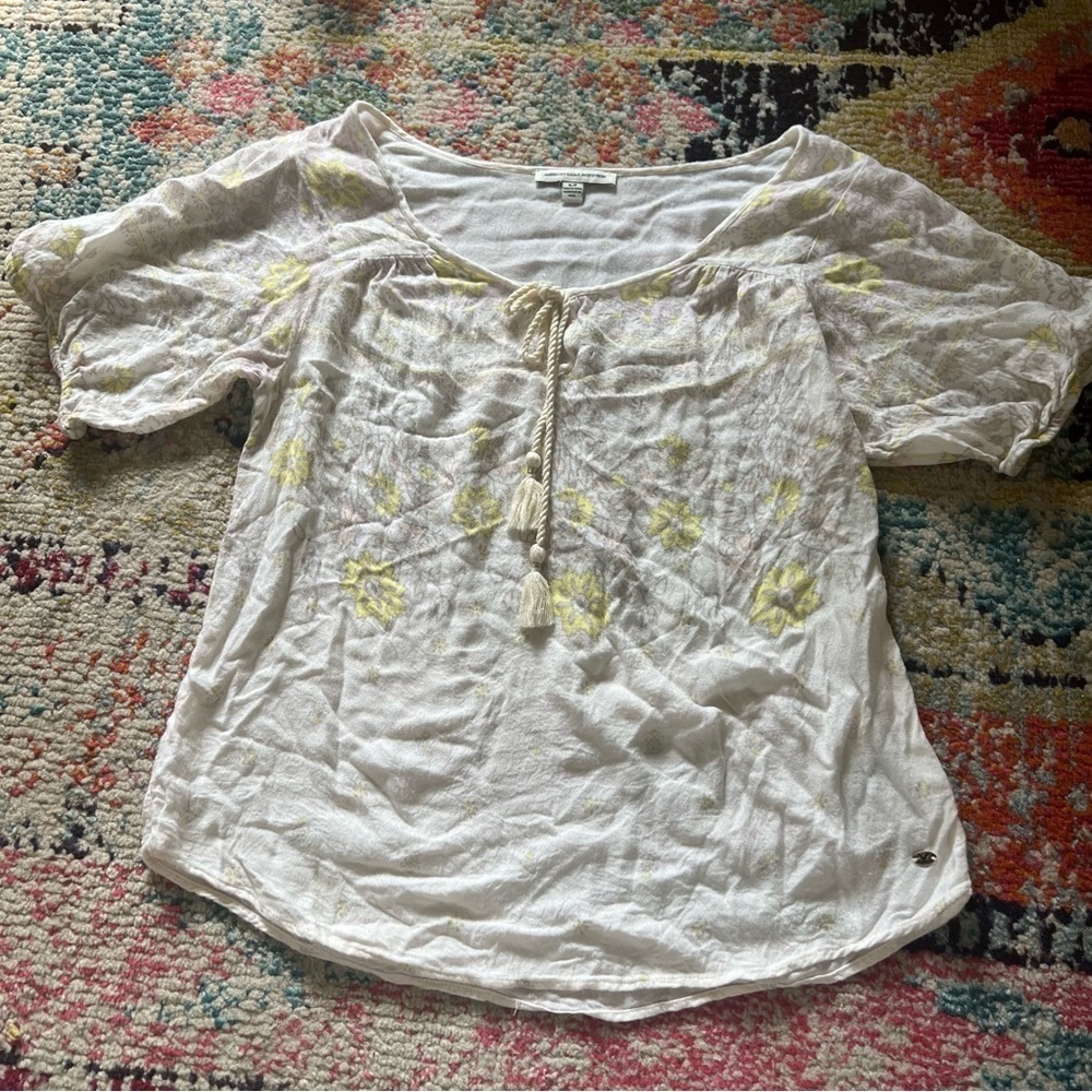 American Eagle Super Soft Floral Tassel Blouse size S
